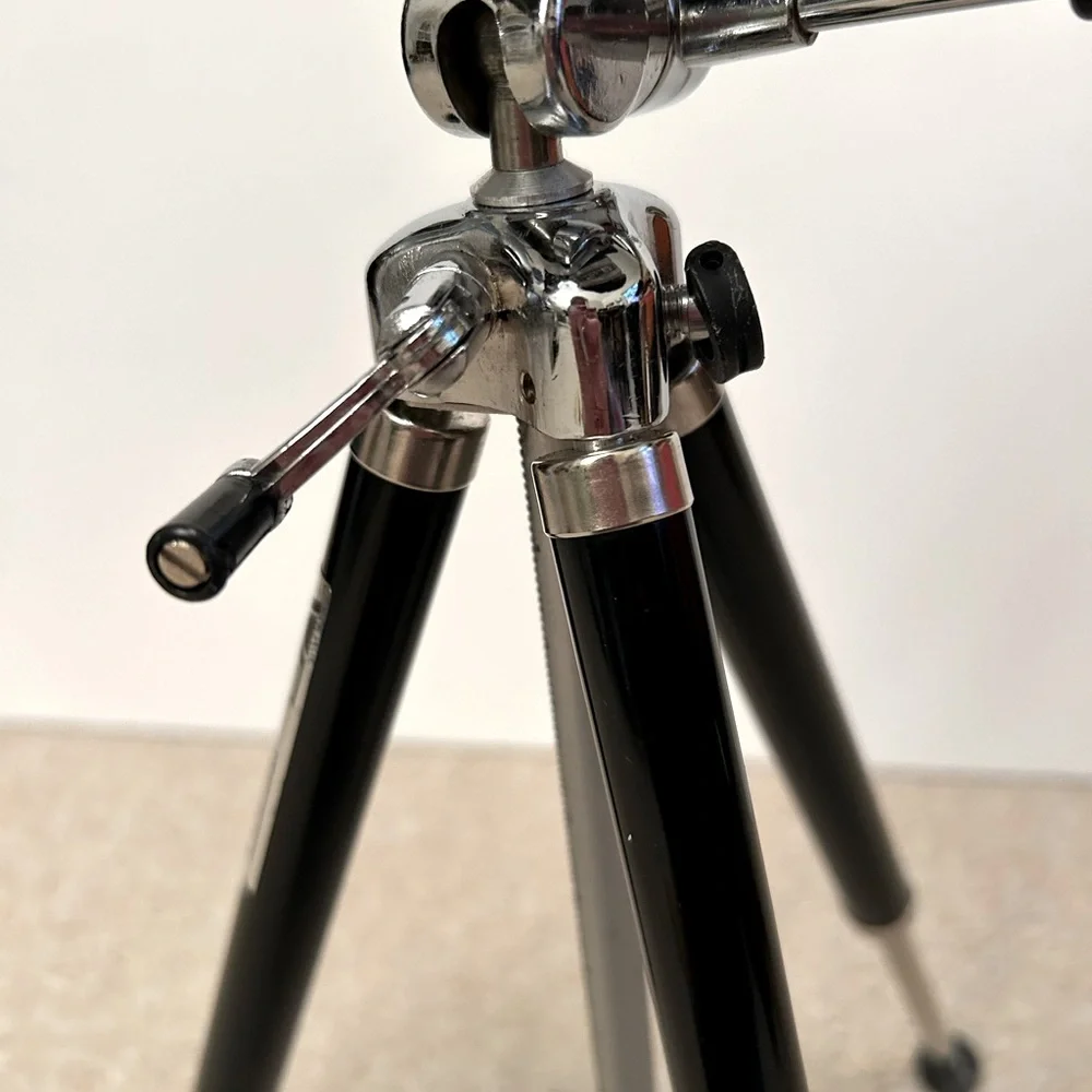 Tripod Compact Lightweight 8 sections SUPER FAST SHIPPING
